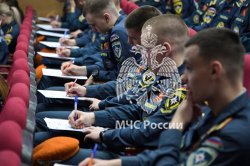 Курсанты Академии приняли участие в международной образовательно-патриотической акции «РусФест»