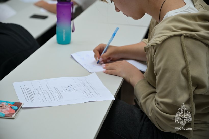 Сегодня в Академии прошёл один из сложнейших этапов абитуриентских сборов – вступительный экзамен по математике