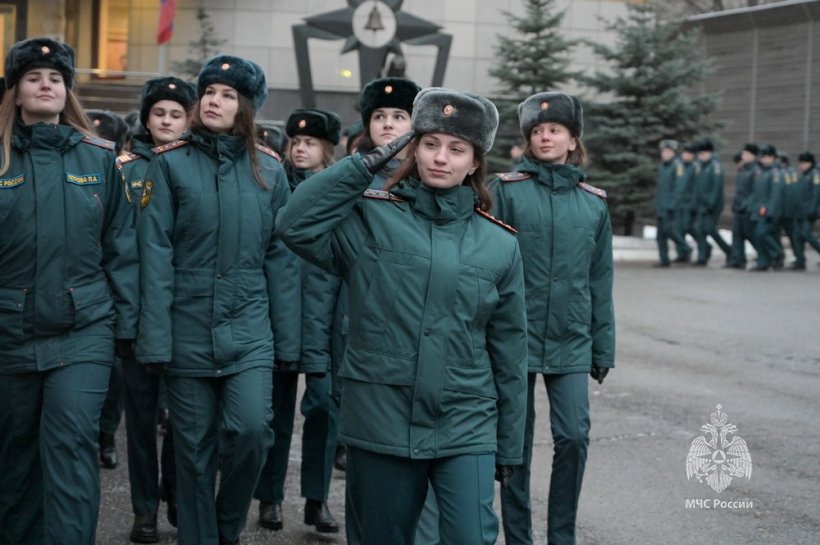 В День спасателя России личный состав Академии принял участие в праздничных мероприятиях
