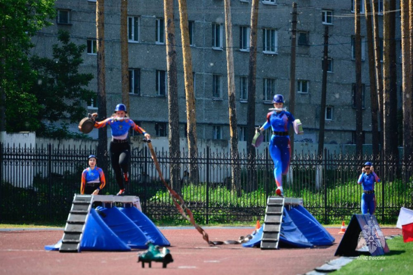 Спортсмены Академии на пьедестале победителей