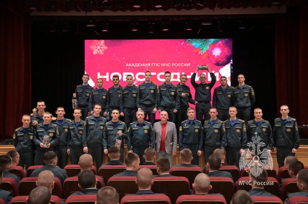 Курсанты сошлись в творческом поединке