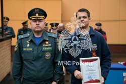 На плацу Академии состоялось построение постоянного и переменного состава
