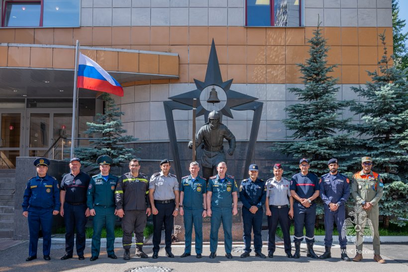 В Академии завершили обучение представители стран – членов Международной организации гражданской обороны (МОГО)