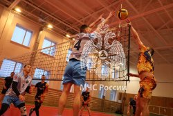  Сборная команда Академии одержала победу в турнире по волейболу