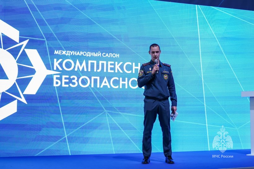 Актуальные вопросы деятельности молодых ученых обсудили на площадке Салона