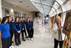 В Академии прошла выставка икон «Небесные покровители Армии и Флота России»