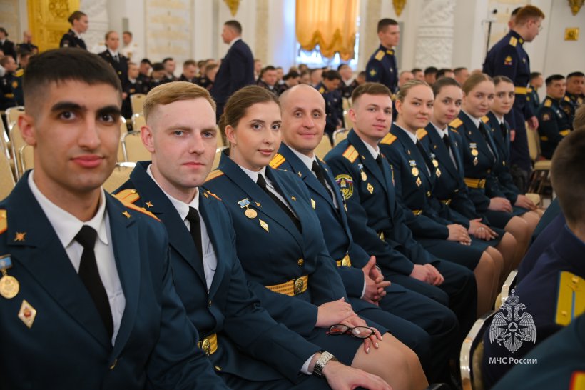  Золотой состав Академии представлен на встрече с Президентом