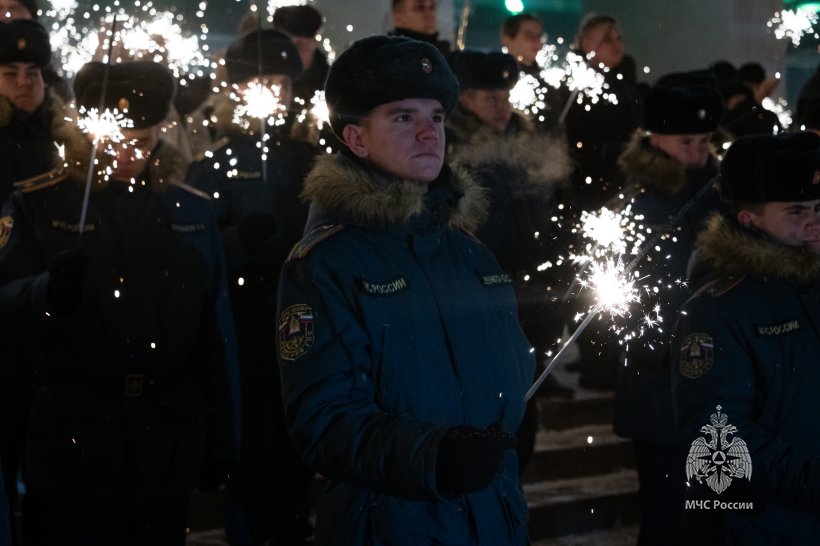 Курсанты Академии почтили подвиг ленинградцев