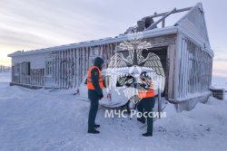 В МЧС России подвели итоги масштабных учений и экспедиции «Безопасная Арктика-2025»