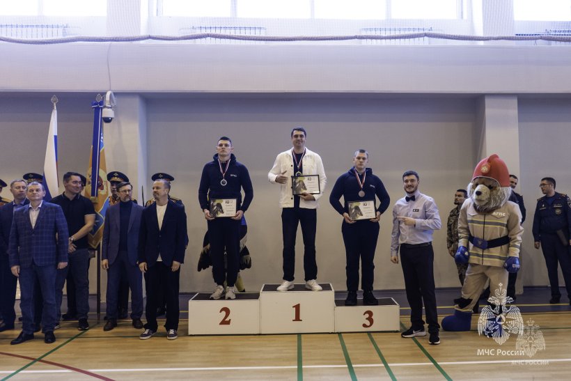 В Академии прошел чемпионат по силе удара «Ударная десятка»