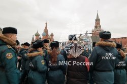 Поисковики Академии ГПС МЧС России посетили музей под открытым небом