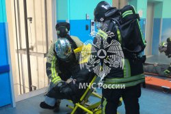 В МЧС России подвели итоги масштабных учений и экспедиции «Безопасная Арктика-2025»