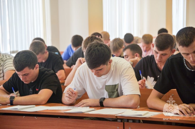 Абитуриенты Академии прошли медицинское обследование и профессиональный психологический отбор 