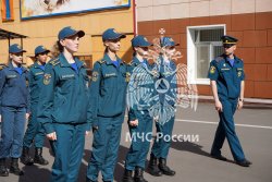 В Академии проходит курс молодого бойца для первокурсников