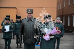 На плацу состоялось ежемесячное построение постоянного и переменного состава Академии