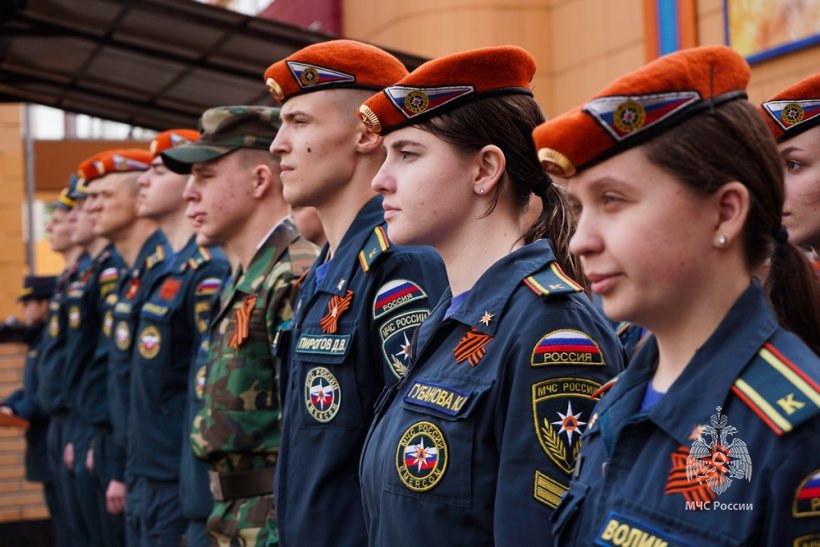 Личный состав Академии проводил поисковый отряд на весеннюю Вахту Памяти