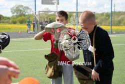 Личный состав Академии ГПС МЧС России провел военно-патриотическую игру «Зарница»