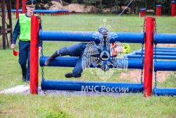 В МЧС России впервые стартовали соревнования по спасательному спорту