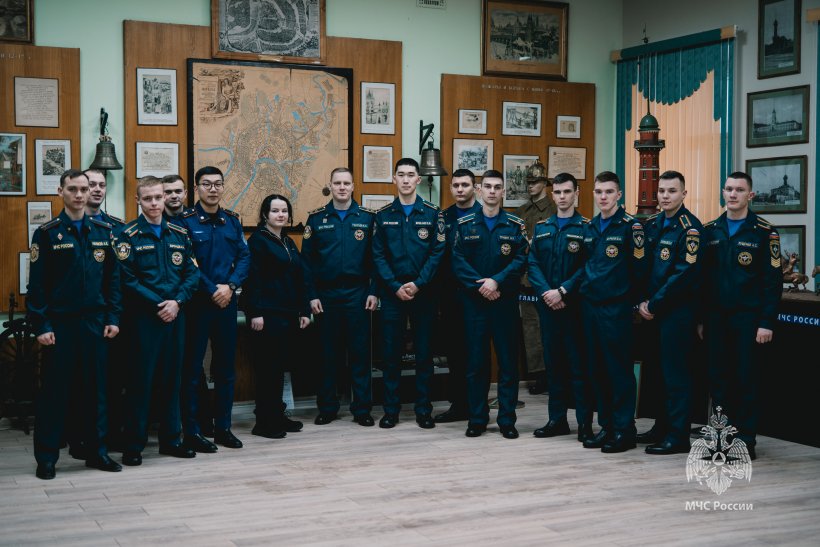 Курсанты Академии посетили Музей пожарной охраны Москвы