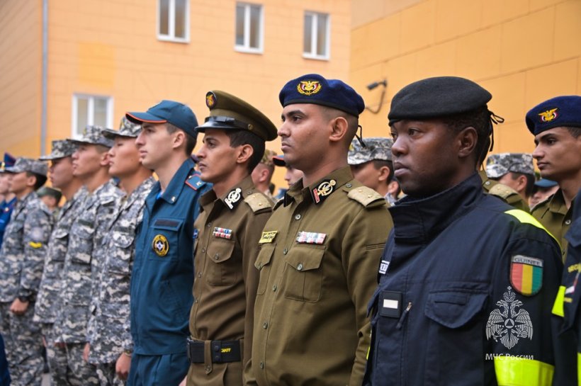 Состоялся ежемесячный общеакадемический развод