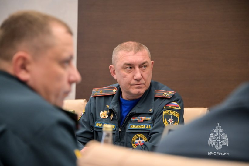 Заместитель главы МЧС России Вячеслав Бутко встретился со слушателями Академии