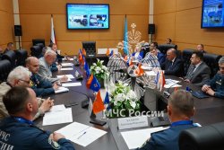 Актуальные вопросы деятельности молодых ученых обсудили на площадке Салона