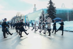 Пожарно-спасательный флешмоб состоялся на территории ВДНХ под эгидой МЧС России 