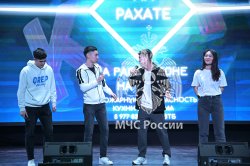 В большом академическом зале Академии состоялся фестиваль команд «Клуба веселых и находчивых».