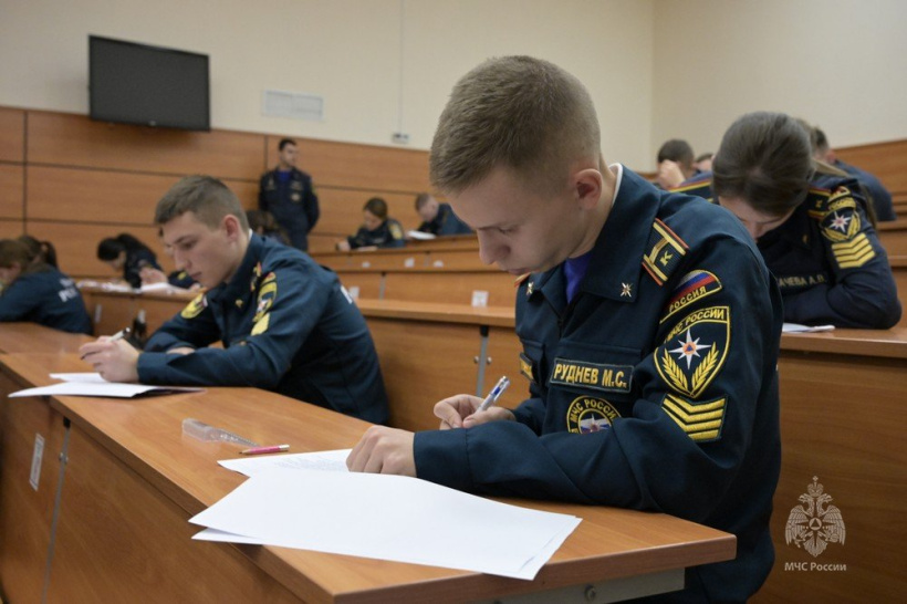 Определены призеры олимпиады по дисциплине «Пожарная тактика»
