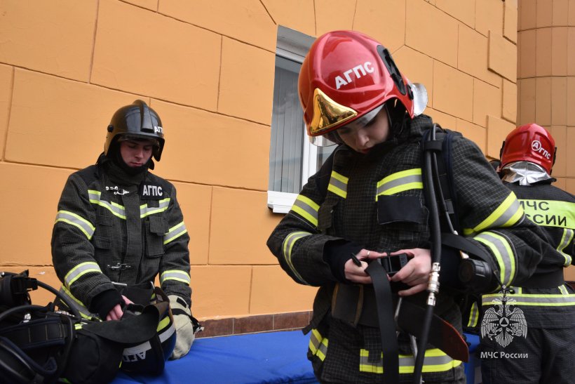 Академия открыла двери для будущих абитуриентов и их родителей