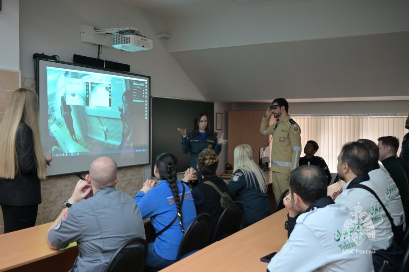 Иностранные спасатели обучились в МЧС России использованию программы для международной координации спасательных операций