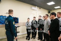  Академию посетили студенты Колледжа государственной и муниципальной службы