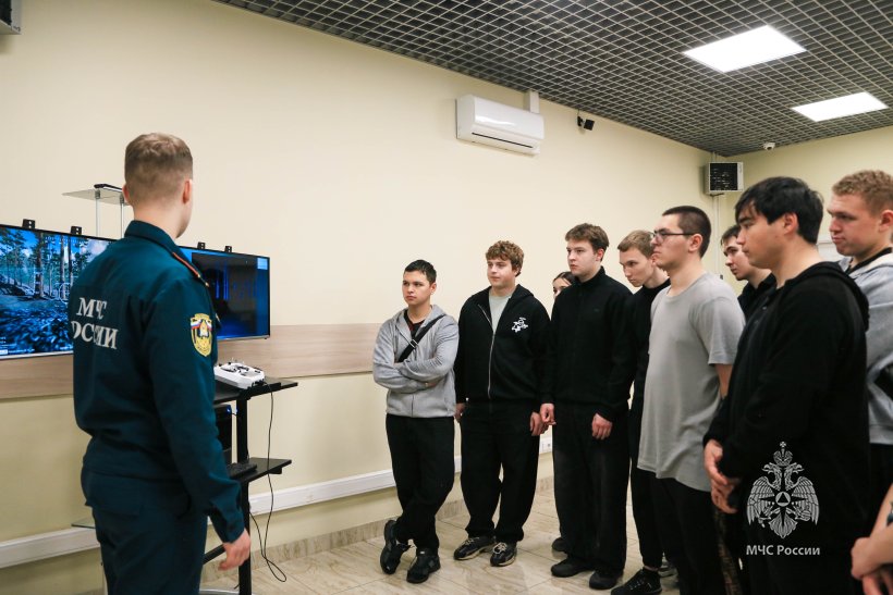  Академию посетили студенты Колледжа государственной и муниципальной службы