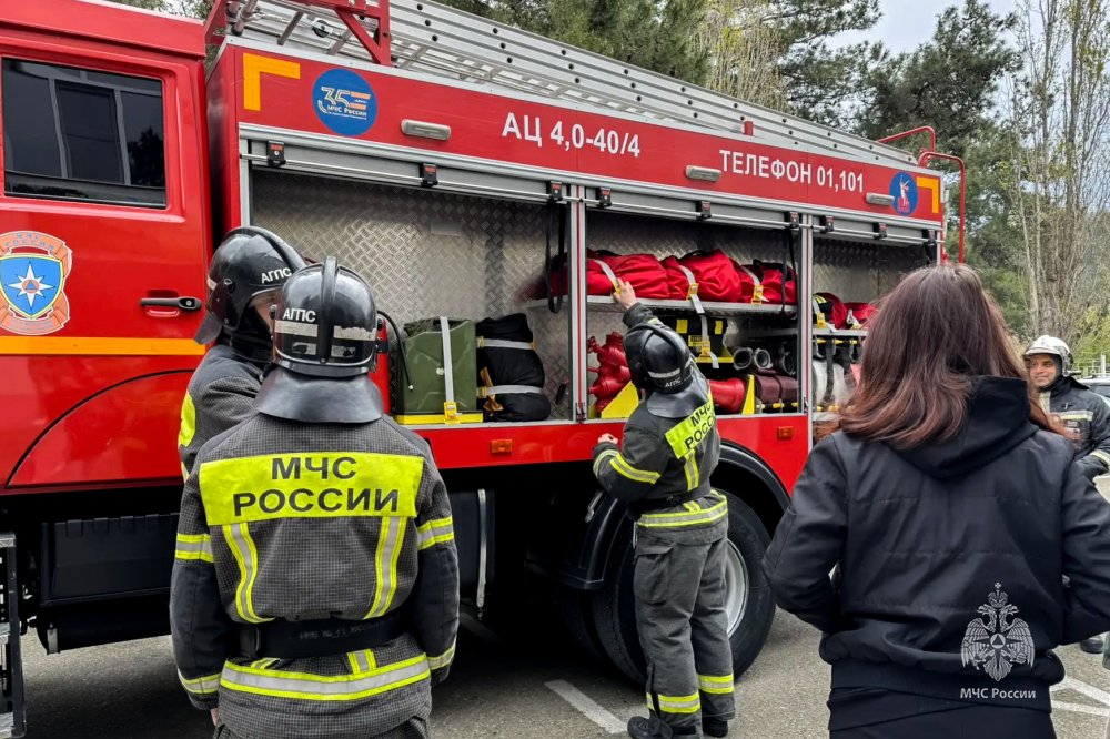 Курсанты Академии провели открытый урок в Краснодарском крае