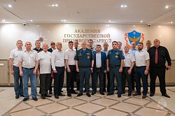  В преддверии Дня России в Академии состоялся урок мужества