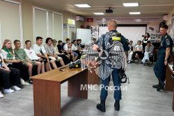 Личный состав Академии провел открытый урок во Всероссийском детском центре «Орленок»
