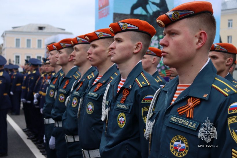 Парадные расчеты Академии приняли участие в Парадах Победы