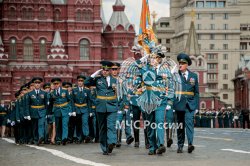 На Красной площади вручили дипломы молодым специалистам Академии