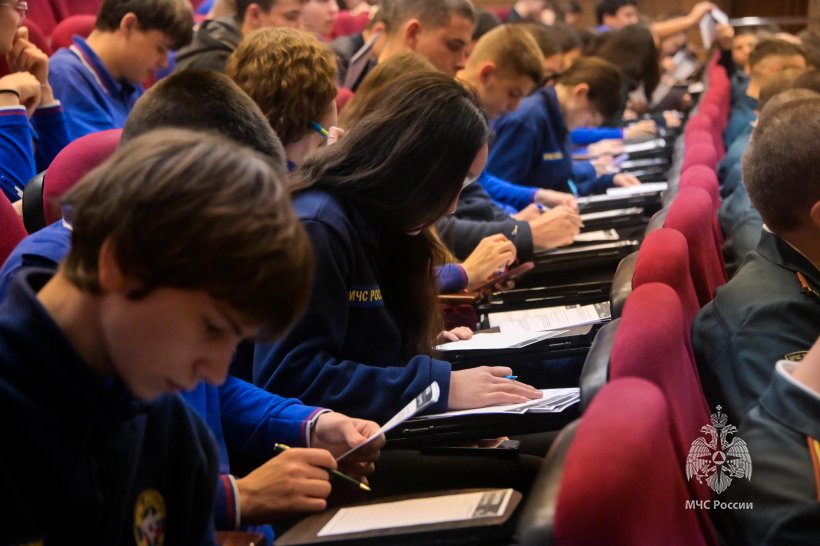 Народов много – страна одна!