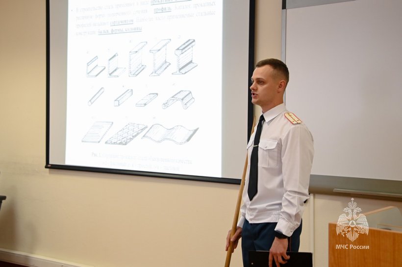 Адъюнкты Академии сдали государственный итоговый экзамен